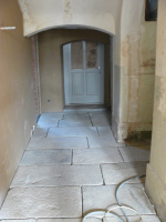 Granitplatten auch in der letzten Ecke stimmig verlegt